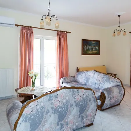 Vithos Apartment Kalamata Extérieur photo